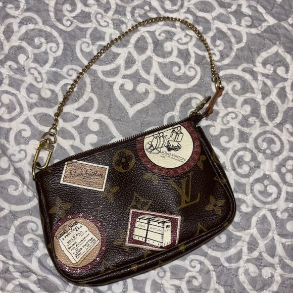 Louis Vuitton Monogram trunks  mini pochette accessoire - Picture 2 of 16